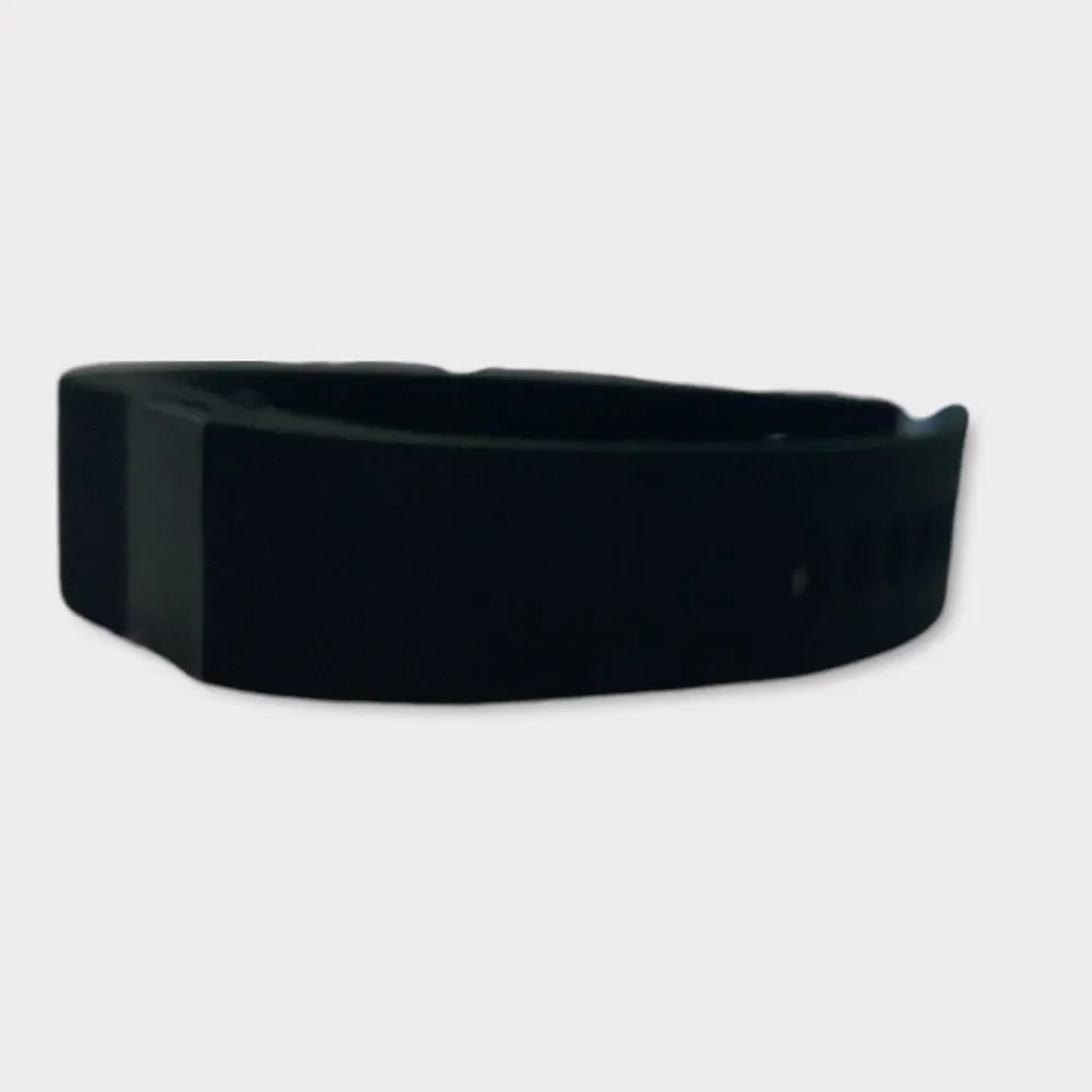 Brand new Smart  Bracelet black brand new in box athletic calorie counter